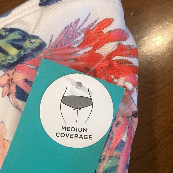 🌸NWT OUTDOOR OASIS Womens Plus Size One Piece Swimsuit - size 1X - Picture 15 of 17